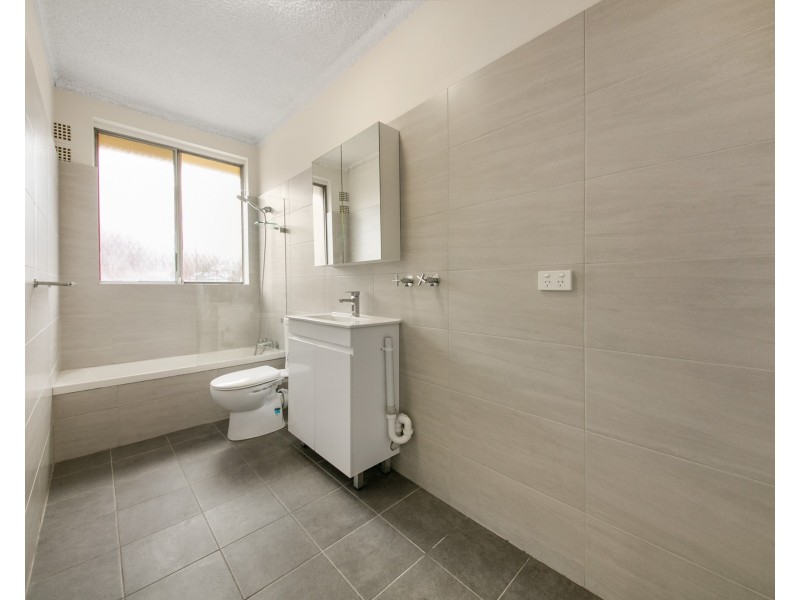15/21 Cambridge St, Merrylands NSW 2160