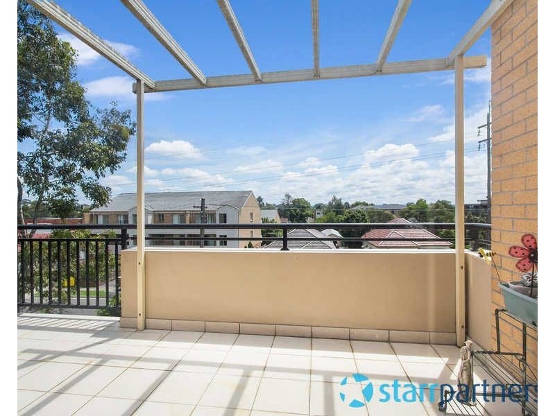 11/72-74 Mountford Av, Guildford NSW 2161