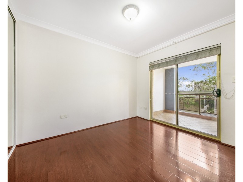 6/30-36 Memorial Av, Merrylands NSW 2160