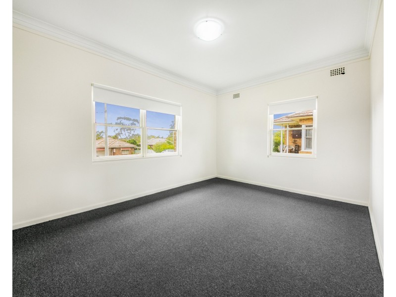 55 Laura St, Merrylands NSW 2160