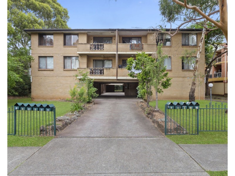 3/22-24 Paton Street, Merrylands NSW 2160