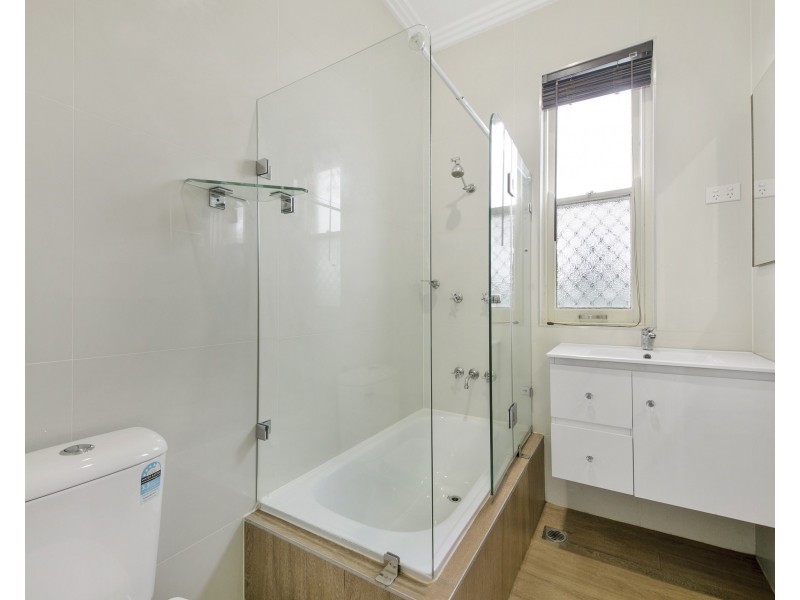 27 Beszant St, Merrylands NSW 2160