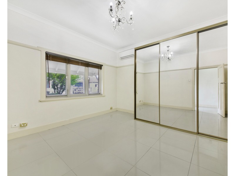 27 Beszant St, Merrylands NSW 2160