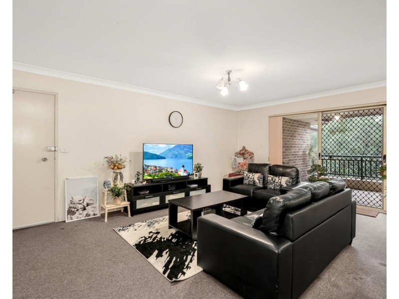 8/36-40 Newman Street, Merrylands NSW 2160