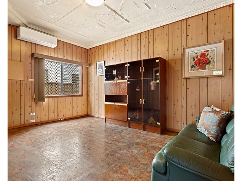 32 Badham St, Merrylands NSW 2160