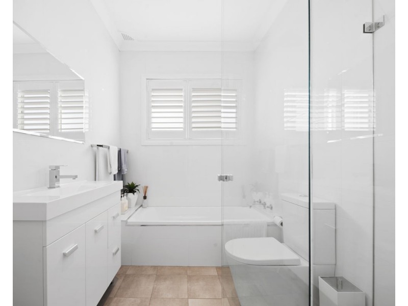 8a Sturdee Street, Wentworthville NSW 2145