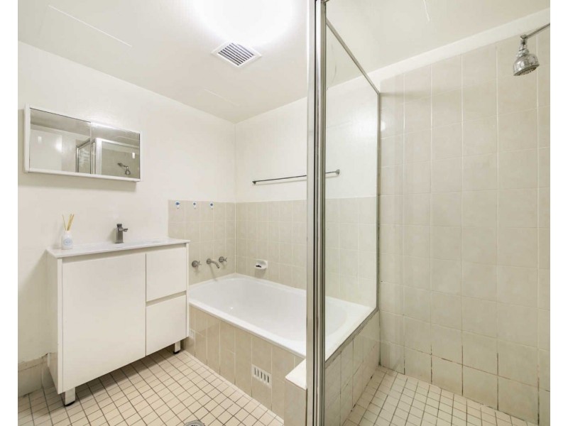 12/30-34 Manchester St, Merrylands NSW 2160