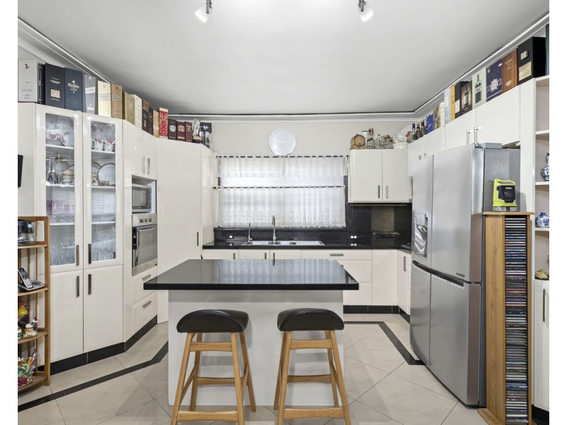 27 Daniel Street, Granville NSW 2142