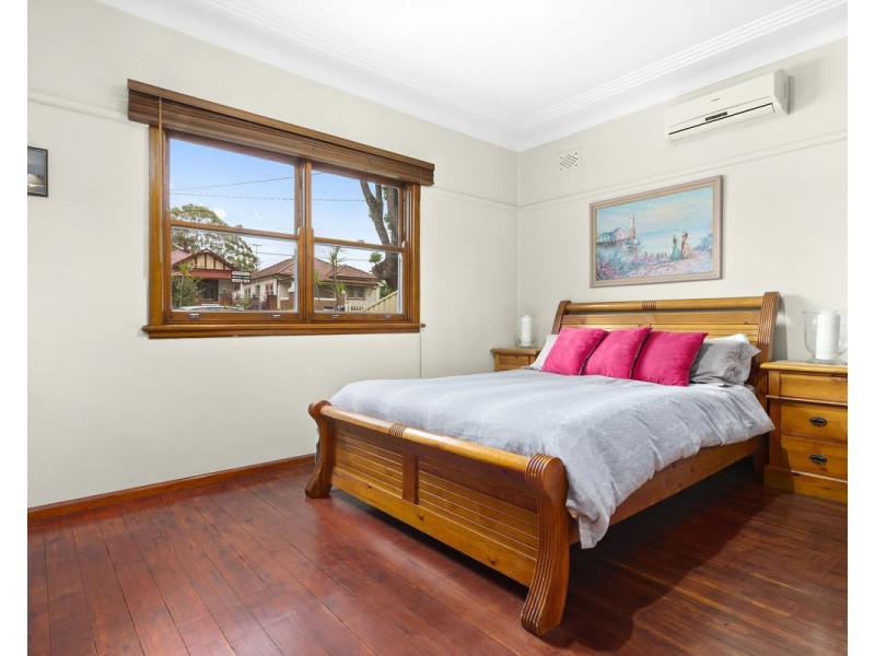 27 Daniel Street, Granville NSW 2142