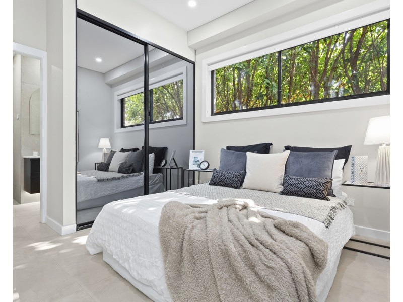 16c Royce Street, Greystanes NSW 2145