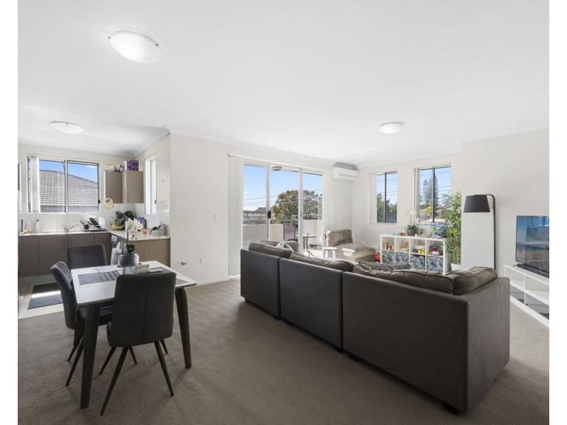 15/21-27 Cross Street, Guildford NSW 2161