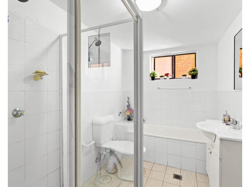 10/29-31 Neil Street, Merrylands NSW 2160