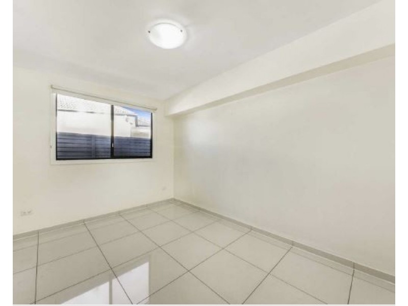 78a Hilltop Rd, Merrylands NSW 2160