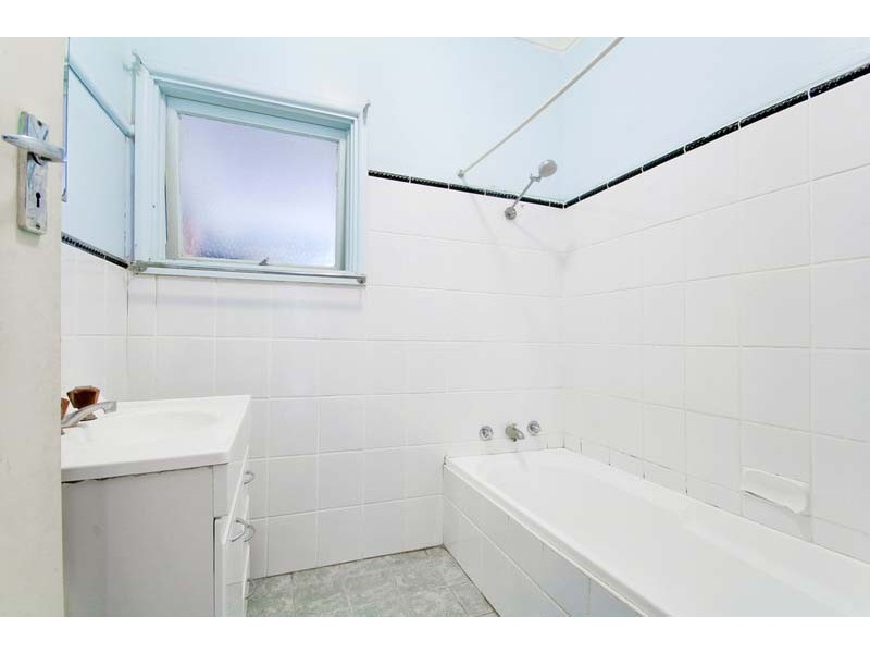 7 Tilba Street, Woodpark NSW 2164