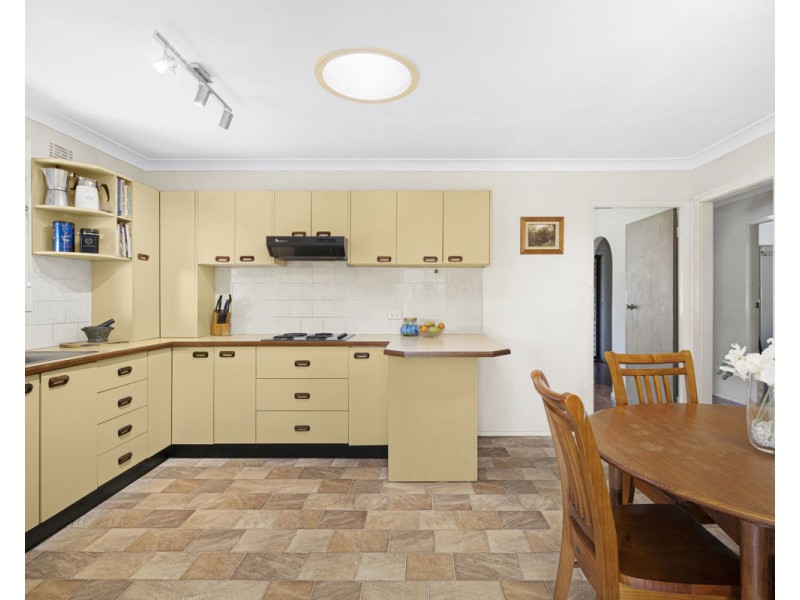 8 Mountford Avenue, Greystanes NSW 2145