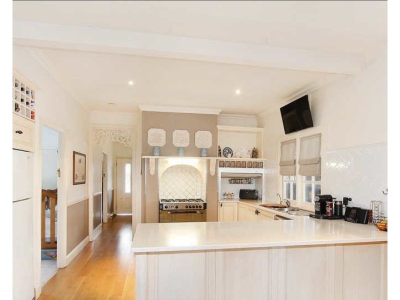 128 Braeside Rd, Greystanes NSW 2145