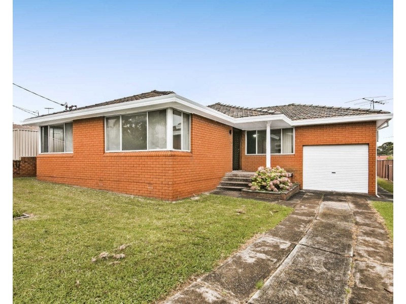 16 Yoogali St, Merrylands NSW 2160