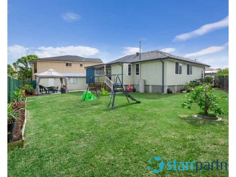 22 Waratah St, Guildford NSW 2161