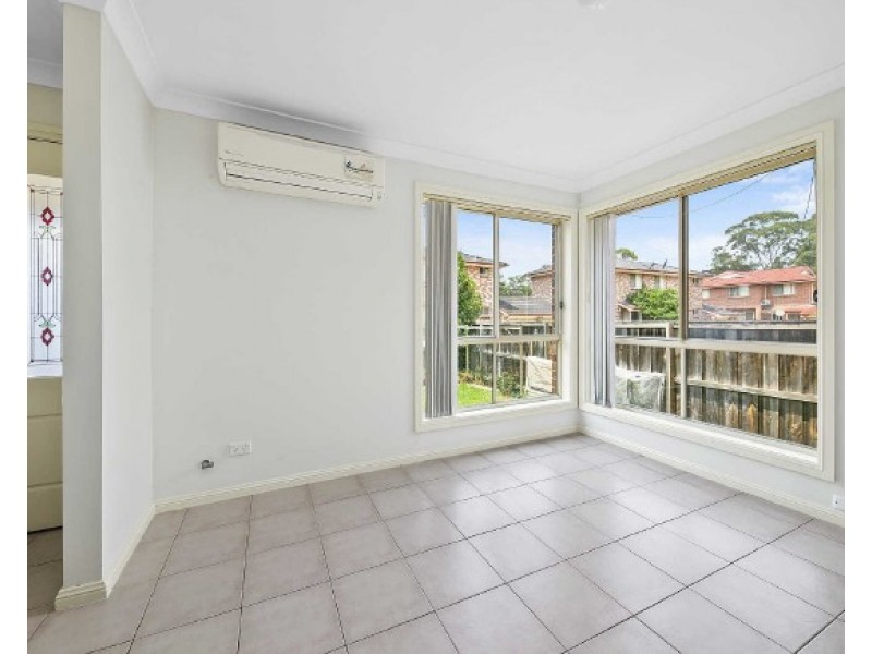 10/8-10 Metella Rd, Toongabbie NSW 2146