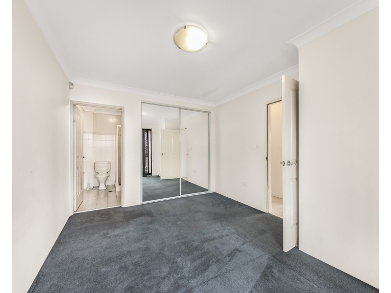 11/33-37 Neil St, Merrylands NSW 2160