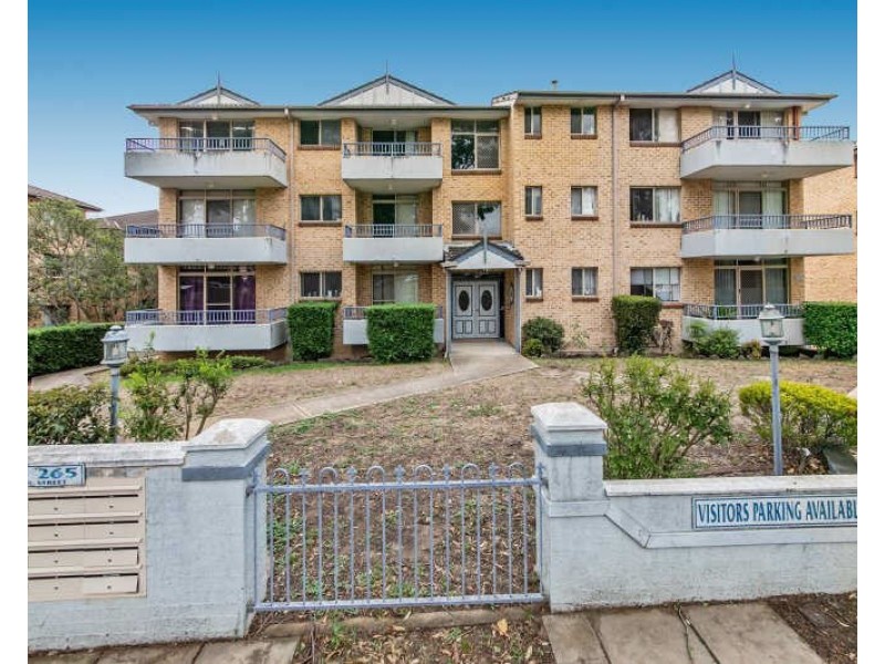 8/261-265 Dunmore St, Pendle Hill NSW 2145