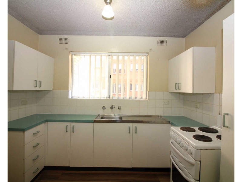 2/57 St Ann St, Merrylands NSW 2160