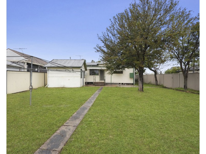 51 McArthur Street, Guildford NSW 2161