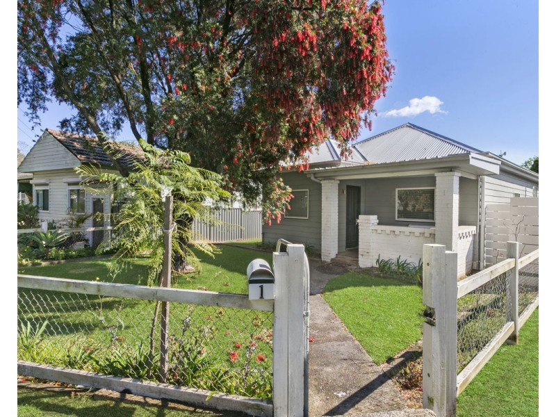 1 Margaret Street, Mays Hill NSW 2145