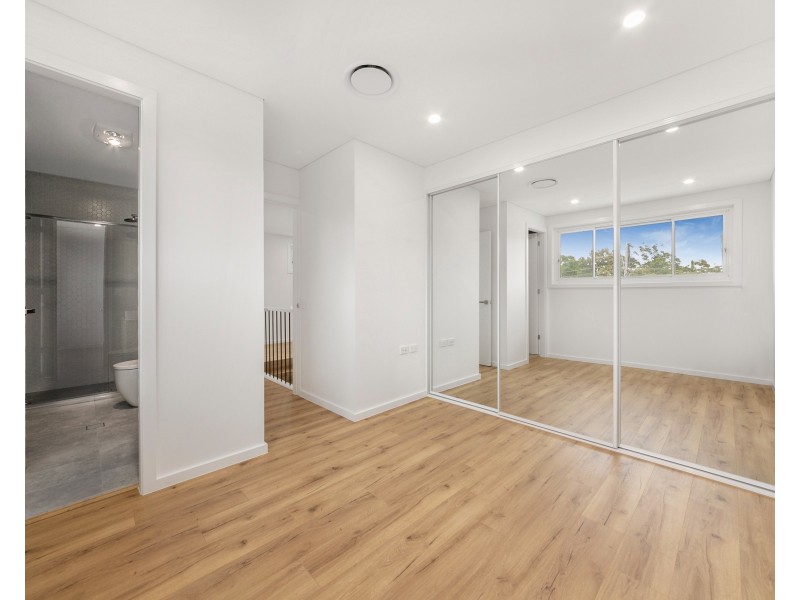 1/118 Centenary Rd, South Wentworthville NSW 2145