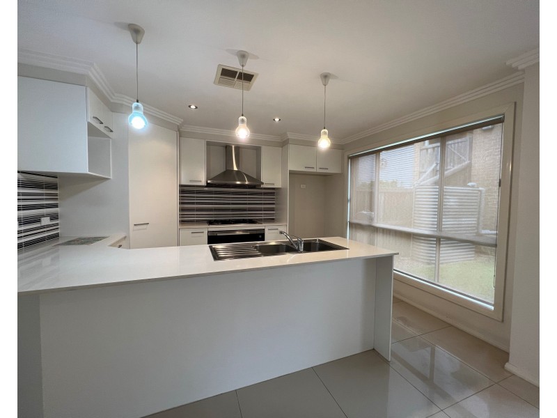 19 Nijong Dr, Pemulwuy NSW 2145