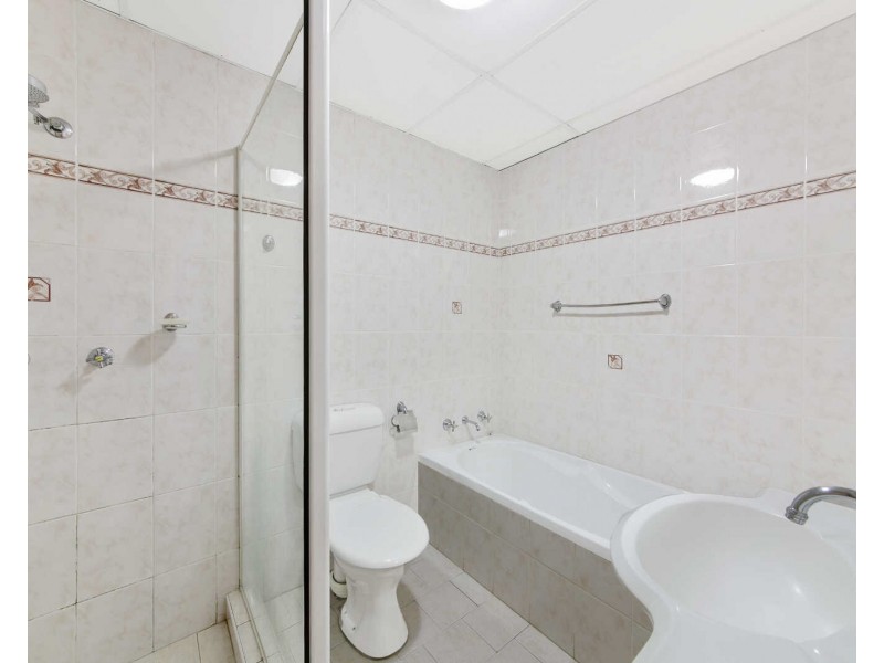 6/38 Sherwood Rd, Merrylands NSW 2160