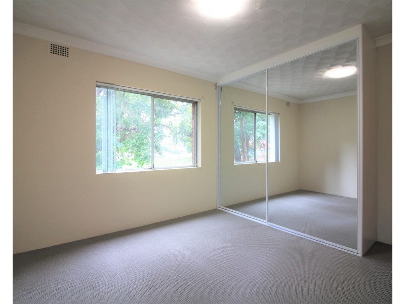 2/15-17 Birmingham St, Merrylands NSW 2160