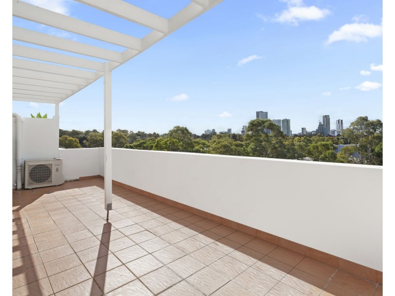 38/12-14 Benedict Court, Holroyd NSW 2142