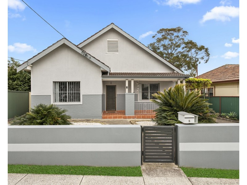 5 Bolton Street, Guildford NSW 2161