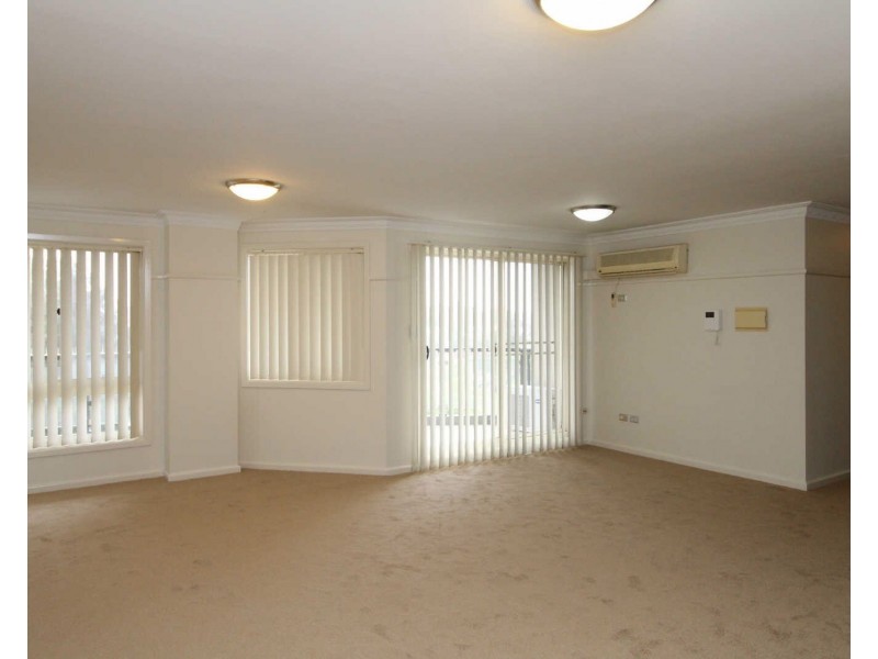 704/91A Bridge Rd, Westmead NSW 2145