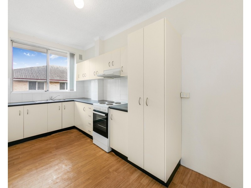 08/21 Cambridge St, Merrylands NSW 2160