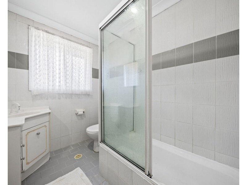 20 Jeffrey Avenue, Greystanes NSW 2145