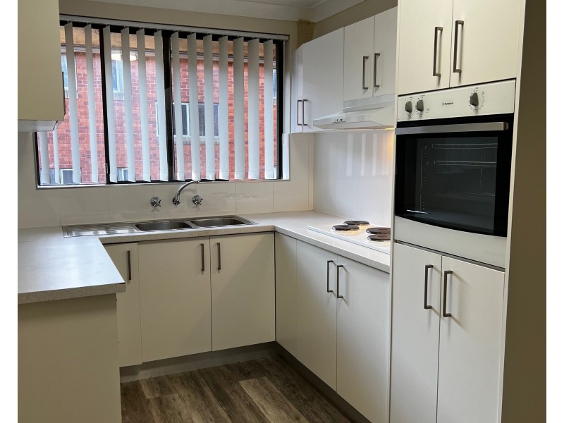 4/36 Treves St, Merrylands NSW 2160