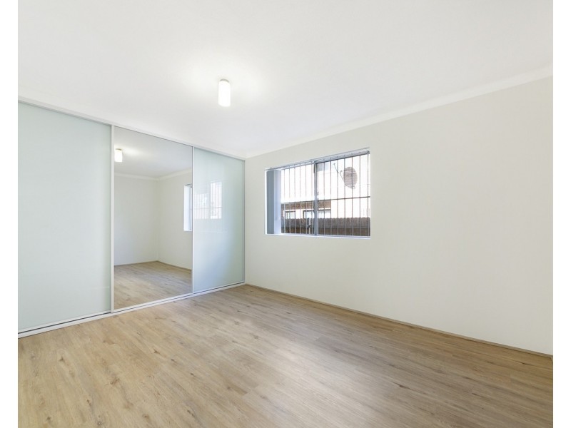 8/22 The Trongate, Granville NSW 2142