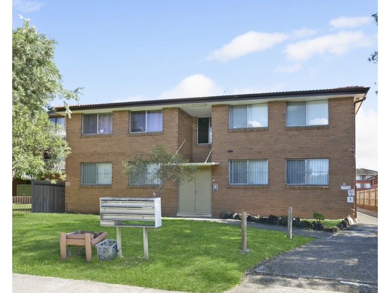 8/22 The Trongate, Granville NSW 2142