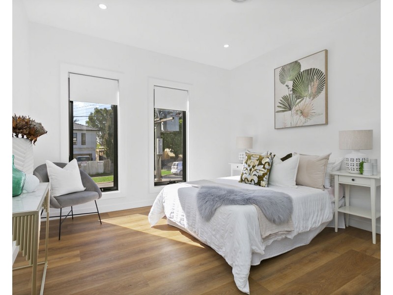 13 Hamilton Street, South Wentworthville NSW 2145