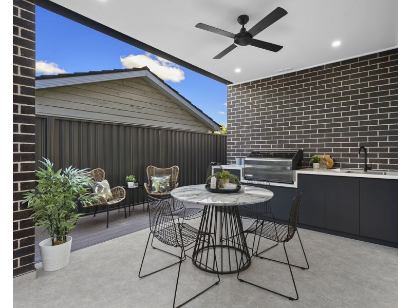 13 Hamilton Street, South Wentworthville NSW 2145