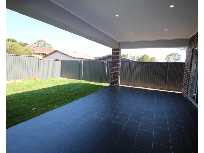 165A Gardenia Pde, Greystanes NSW 2145