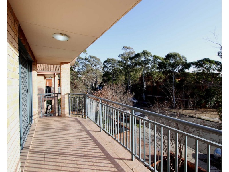 2/10 Calliope St, Guildford NSW 2161