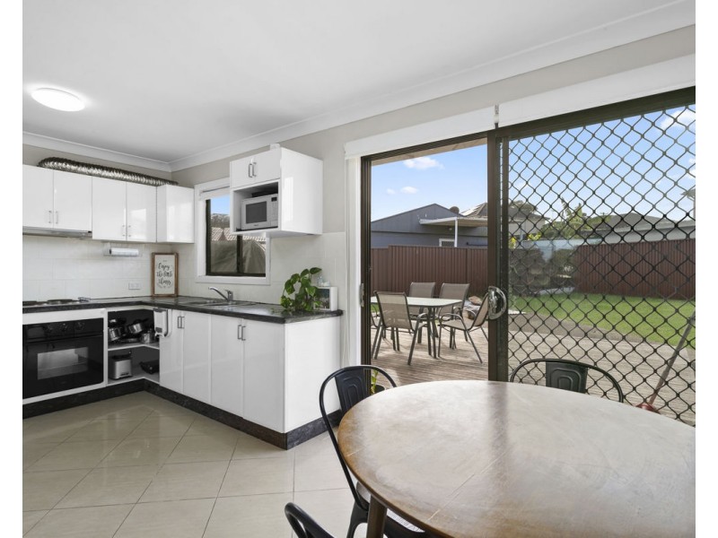 39 Karani Avenue, Guildford NSW 2161