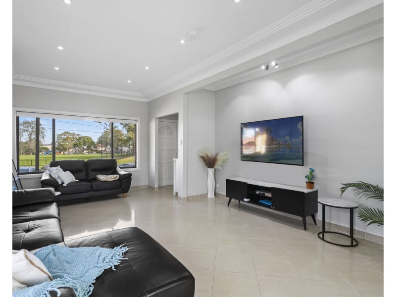 39 Karani Avenue, Guildford NSW 2161