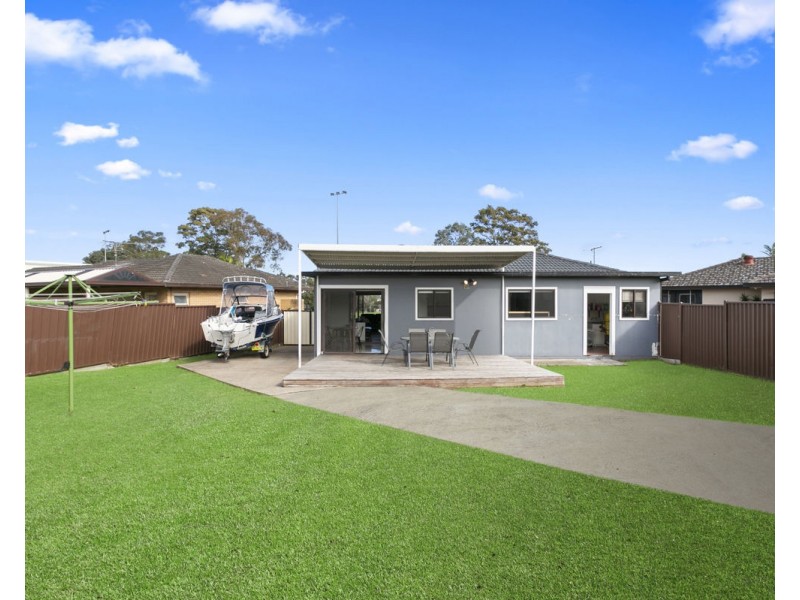 39 Karani Avenue, Guildford NSW 2161