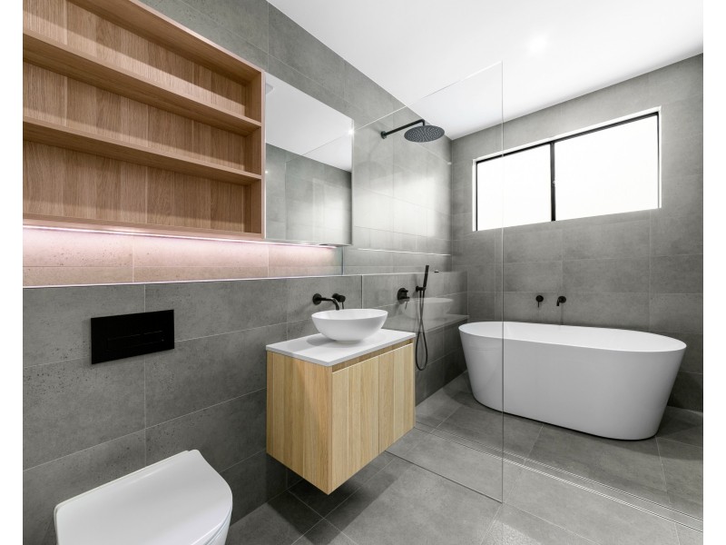 66B Ringrose Av, Greystanes NSW 2145