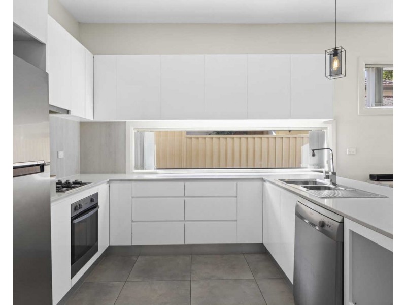 60 Albert St, Guildford West NSW 2161