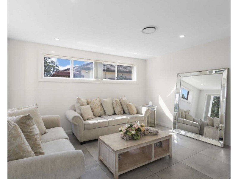 60 Albert St, Guildford West NSW 2161